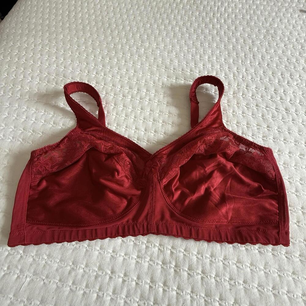 Glamorise 1000 Full Coverage Wireless Bra Sz 42DD Red MagicLift Original Support